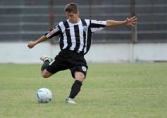 Foto de la galería: Mitre se tomó revancha: superó 2 a 0 al Decano