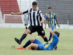 Foto de la galería: Mitre se tomó revancha: superó 2 a 0 al Decano