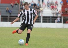 Foto de la galería: Mitre se tomó revancha: superó 2 a 0 al Decano