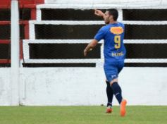 Foto de la galería: Mitre se tomó revancha: superó 2 a 0 al Decano