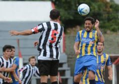 Foto de la galería: Mitre se tomó revancha: superó 2 a 0 al Decano