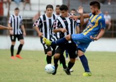 Foto de la galería: Mitre se tomó revancha: superó 2 a 0 al Decano