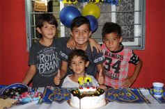 Foto de la galería: Ignacio David cumplió 10 años y compartió con amiguitos en su casa