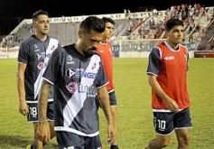 Foto de la galería: Dura caída de Guaraní ante San Jorge: quedó al borde del descenso
