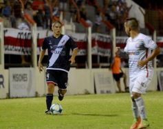 Foto de la galería: Dura caída de Guaraní ante San Jorge: quedó al borde del descenso