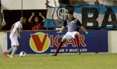 Foto de la galería: Dura caída de Guaraní ante San Jorge: quedó al borde del descenso