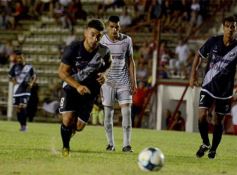 Foto de la galería: Dura caída de Guaraní ante San Jorge: quedó al borde del descenso