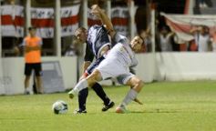 Foto de la galería: Dura caída de Guaraní ante San Jorge: quedó al borde del descenso