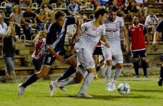 Foto de la galería: Dura caída de Guaraní ante San Jorge: quedó al borde del descenso