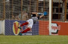 Foto de la galería: Dura caída de Guaraní ante San Jorge: quedó al borde del descenso