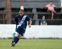 Foto de la galería: Dura caída de Guaraní ante San Jorge: quedó al borde del descenso