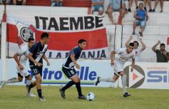 Foto de la galería: Dura caída de Guaraní ante San Jorge: quedó al borde del descenso