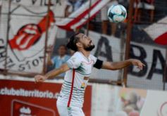 Foto de la galería: Dura caída de Guaraní ante San Jorge: quedó al borde del descenso