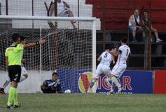 Foto de la galería: Dura caída de Guaraní ante San Jorge: quedó al borde del descenso