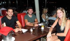 Foto de la galería: Noche de viernes en Itakuá: una cita ineludible en Posadas