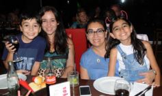 Foto de la galería: Noche de viernes en Itakuá: una cita ineludible en Posadas