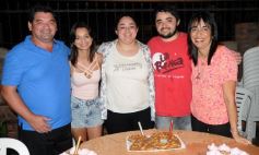 Foto de la galería: Ariana festejó a lo grande a sus 20 años en Garupá