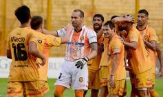 Foto de la galería: Postales del día en que los pibes salvaron a Crucero