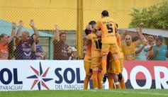 Foto de la galería: Postales del día en que los pibes salvaron a Crucero