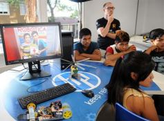 Foto de la galería: Escuela de Robótica: “Haciendo se va aprendiendo”, afirmó Rovira