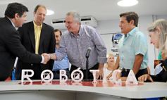 Foto de la galería: Escuela de Robótica: “Haciendo se va aprendiendo”, afirmó Rovira