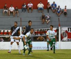 Foto de la galería: Descenso y derrota para Guaraní: uno de los días más tristes para La Franja