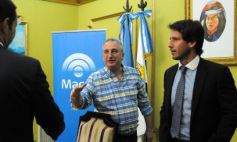 Foto de la galería: Banco Macro y el Gobierno firmaron un convenio para financiar la construcción de casas de madera