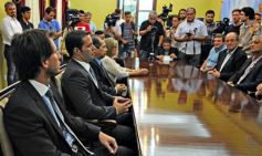 Foto de la galería: Banco Macro y el Gobierno firmaron un convenio para financiar la construcción de casas de madera