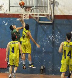 Foto de la galería: En un duelo de posadeños, Mitre derrotó a Brown por la primera fecha del Provincial