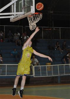 Foto de la galería: En un duelo de posadeños, Mitre derrotó a Brown por la primera fecha del Provincial