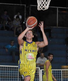 Foto de la galería: En un duelo de posadeños, Mitre derrotó a Brown por la primera fecha del Provincial