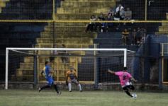 Foto de la galería: El día en que Mitre y el Deca no pudieron con la lluvia