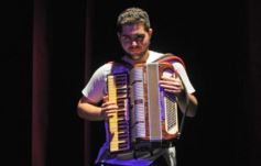 Foto de la galería: A puro chamamé: Día del Acordeonista y homenaje a Nini Flores en el Teatro Lírico
