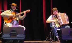 Foto de la galería: A puro chamamé: Día del Acordeonista y homenaje a Nini Flores en el Teatro Lírico