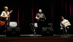 Foto de la galería: A puro chamamé: Día del Acordeonista y homenaje a Nini Flores en el Teatro Lírico