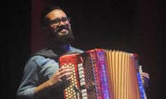 Foto de la galería: A puro chamamé: Día del Acordeonista y homenaje a Nini Flores en el Teatro Lírico