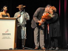 Foto de la galería: A puro chamamé: Día del Acordeonista y homenaje a Nini Flores en el Teatro Lírico