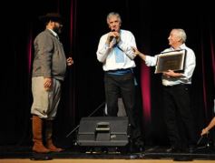 Foto de la galería: A puro chamamé: Día del Acordeonista y homenaje a Nini Flores en el Teatro Lírico