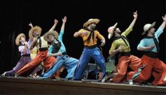 Foto de la galería: A puro chamamé: Día del Acordeonista y homenaje a Nini Flores en el Teatro Lírico