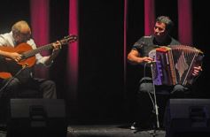 Foto de la galería: A puro chamamé: Día del Acordeonista y homenaje a Nini Flores en el Teatro Lírico