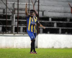 Foto de la galería: Mitre pasó a semifinales del Federal C: derrotó al Deca por penales