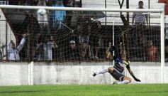 Foto de la galería: Mitre pasó a semifinales del Federal C: derrotó al Deca por penales