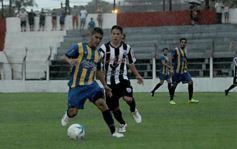 Foto de la galería: Mitre pasó a semifinales del Federal C: derrotó al Deca por penales