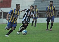 Foto de la galería: Mitre pasó a semifinales del Federal C: derrotó al Deca por penales