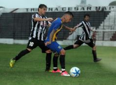 Foto de la galería: Mitre pasó a semifinales del Federal C: derrotó al Deca por penales