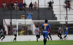 Foto de la galería: Mitre pasó a semifinales del Federal C: derrotó al Deca por penales