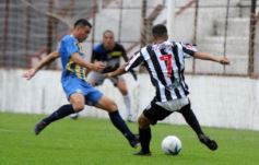 Foto de la galería: Mitre pasó a semifinales del Federal C: derrotó al Deca por penales