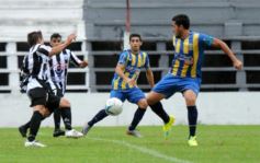 Foto de la galería: Mitre pasó a semifinales del Federal C: derrotó al Deca por penales