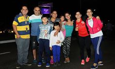 Foto de la galería: Vigilia por los 36 años de la Guerra de Malvinas: música para consolidar la memoria