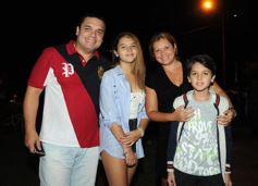 Foto de la galería: Vigilia por los 36 años de la Guerra de Malvinas: música para consolidar la memoria